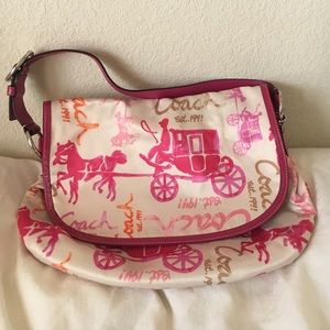 🎉HP🎉 🎠 NWOT Coach Pink Stagecoach Messenger Bag