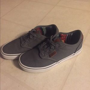 Brand new vans size 2.0