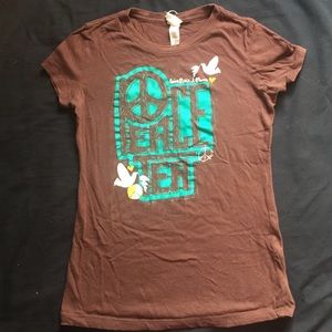 Women's Small Peace Tea Shirt