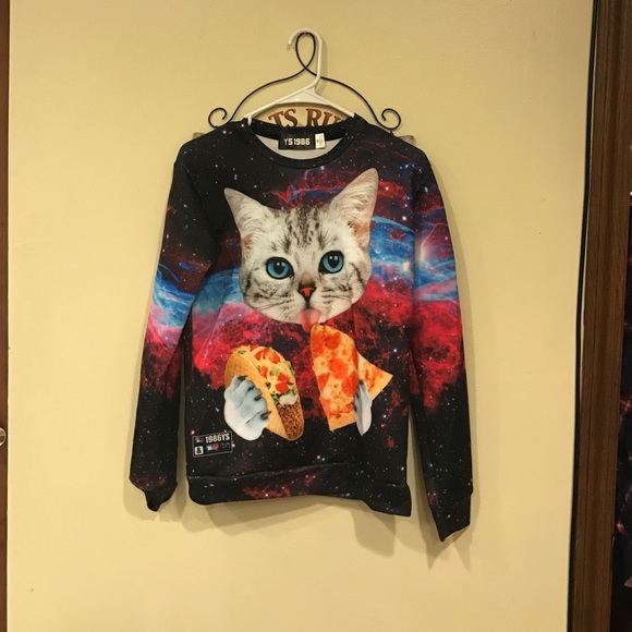 Cat Graphic Crewneck
