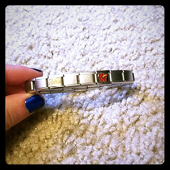 Charm bracelet
