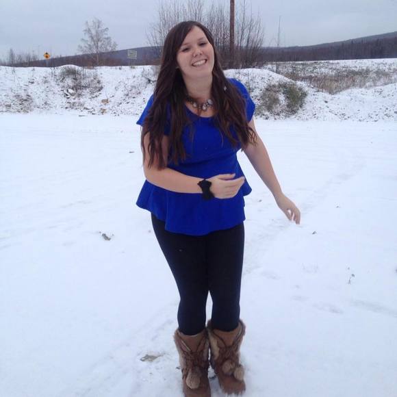 Meet your Posher, Joleen - Picture 1 of 1