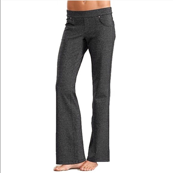 NWOT Athleta Bettona Classic Pant