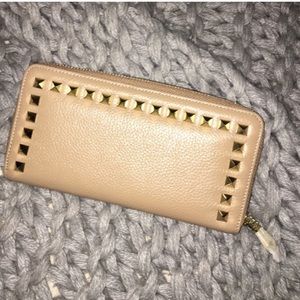 Wallet bundle for qutnez1