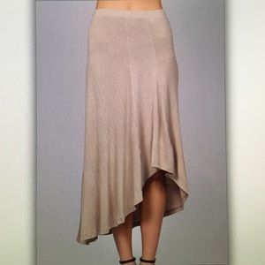 Skirts - 🔑Tan asymmetrical🔑 flair skirt Skirts - 🔑Tan asymmetrical🔑 flair skirt