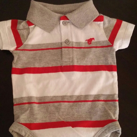 Red, white and gray boy onesie 6-9 month