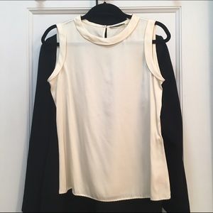 Elie Tahari cream silk top