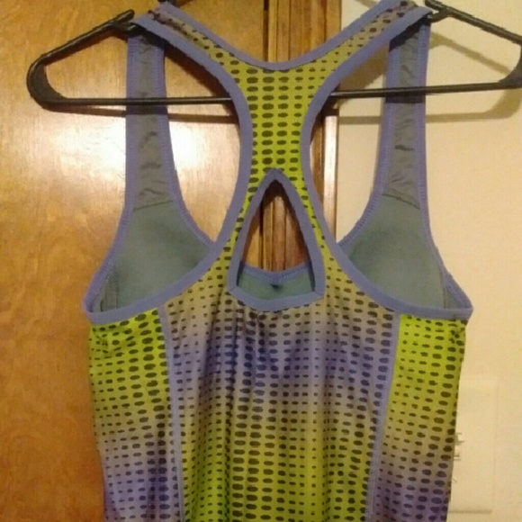 WORKOUT ATTIRE - Picture 3 of 3