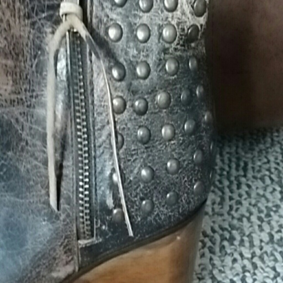 BED STU BOOTIES {Cobbler Series} - Picture 2 of 4