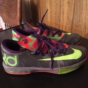 Size 6.5 Kd Energy (can fit a size 8 women's)