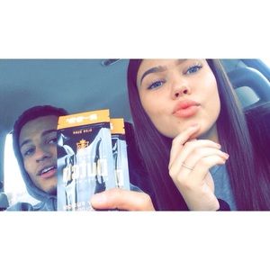 Meet your Posher, Nova