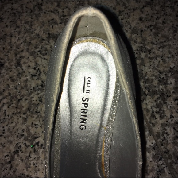 Silver high heels - Picture 4 of 7