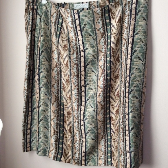Silk Skirt from Lord & Taylor in Size 24W. Lined