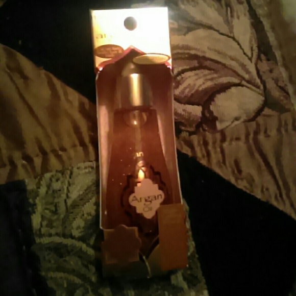 Touch of Gold Argan Wear, Argan oil