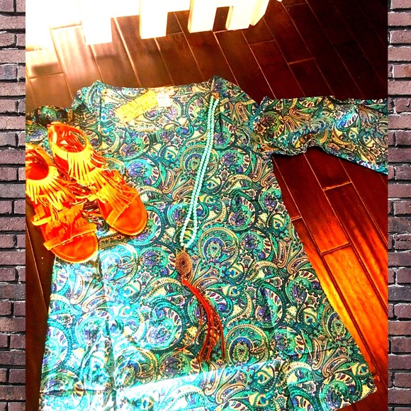 Sold out - Picture 2 of 3