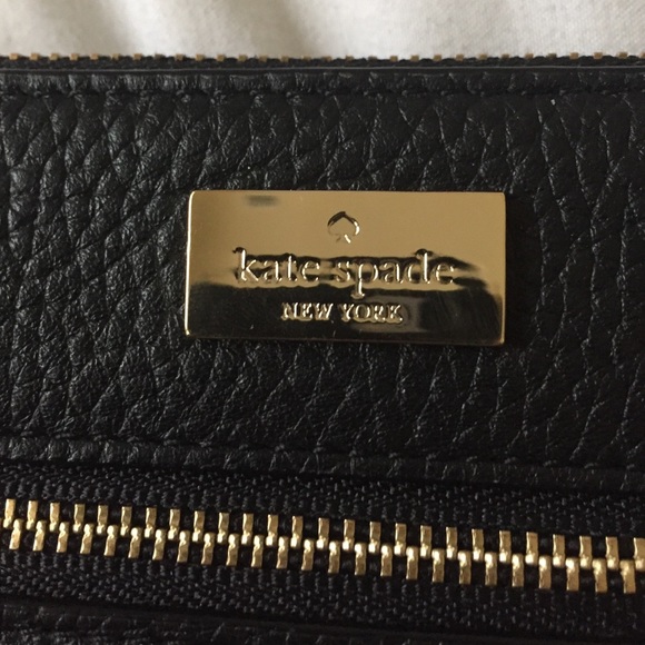 Kate Spade Wristlet - Picture 2 of 2
