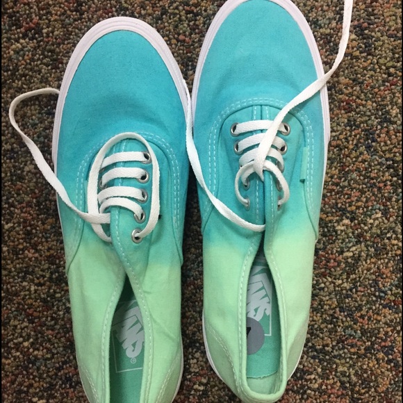 Ombré Vans