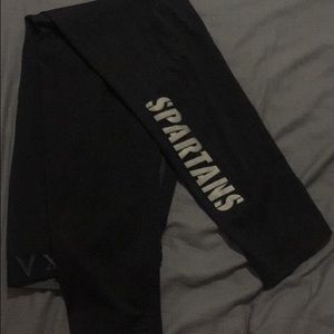 Athletic leggings