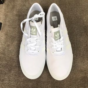 Mens Adidas Adi-Ease shoes