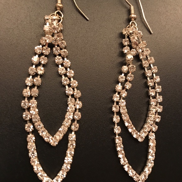 Elegant Rhinestone Earrings - Picture 2 of 2