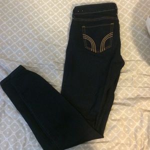 dark blue hollister jeans