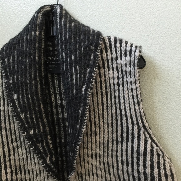 ❤️SOLD❤️Armani Exhange Knit Chunky Wool Vest - Picture 4 of 4