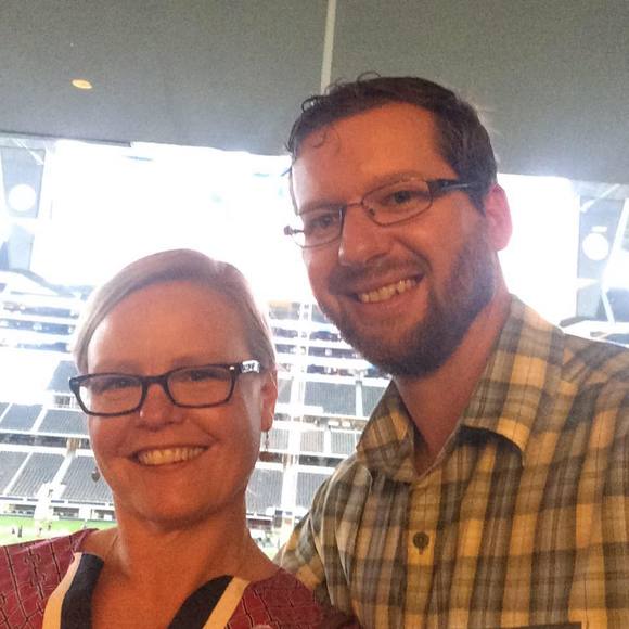 Meet your Posher, Robin