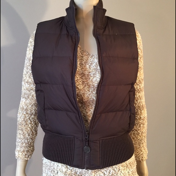 NWOT Old Navy Puffer Vest