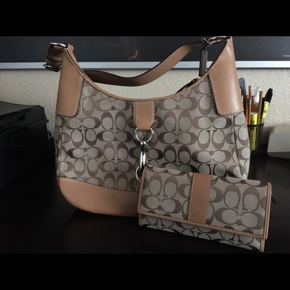 Tan coach purse and wallet