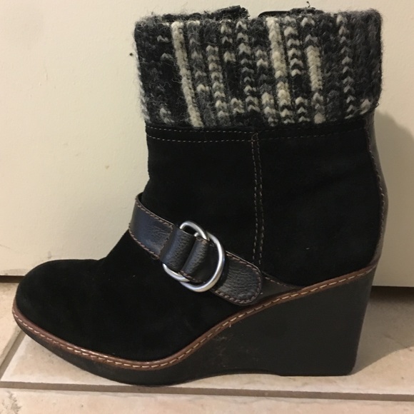 Like new Naturalizer Boots