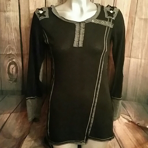 Vintage Havana women's long sleeve top medium