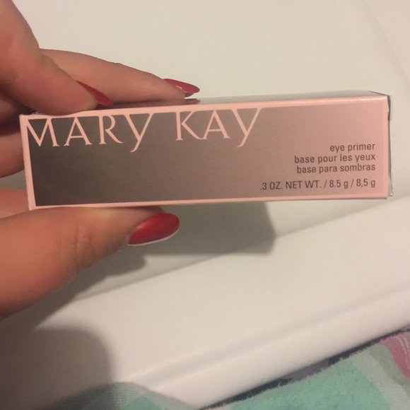 Mary Kay eye primer
