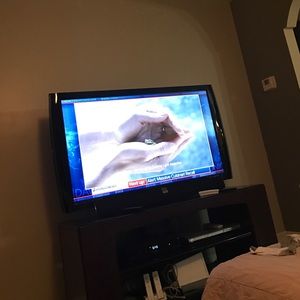 Meet your Posher, Bee