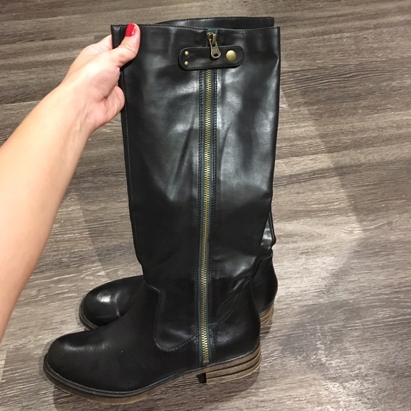 Mia tall black boots