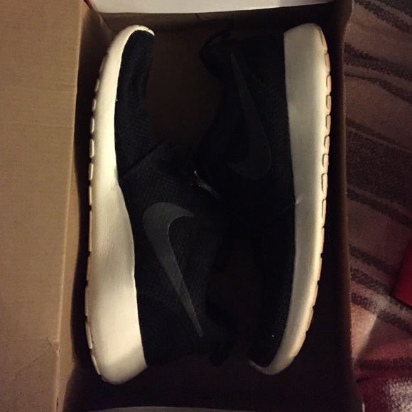 Nike Roshes
