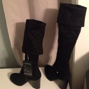 Guess 3 in 1 Stretch Boot
