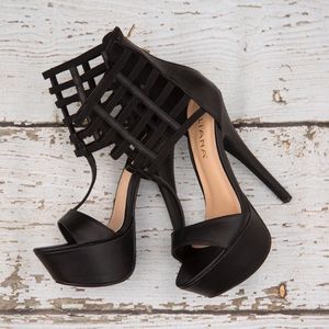 Never worn black high heels