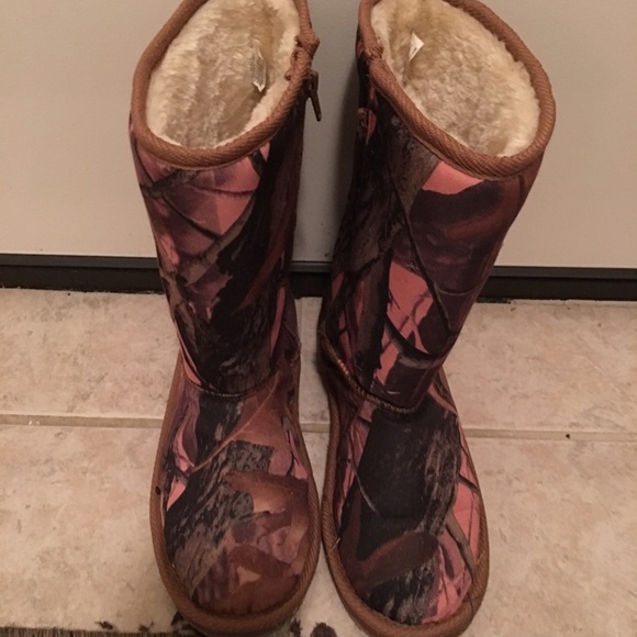 Zip up Boots!
