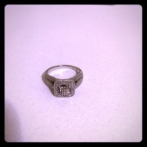 Kay jewelers ring with diamond flecks