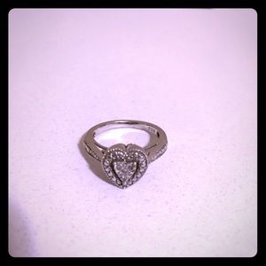 Kay jewelers heart shaped ring with diamond flecks