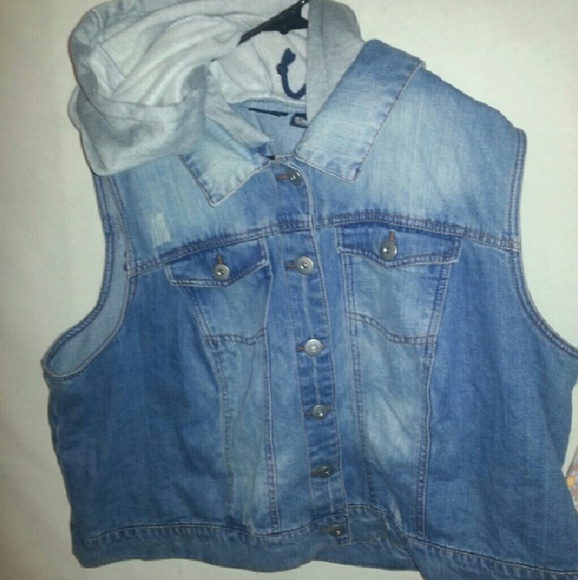 Jean vest with hoodie