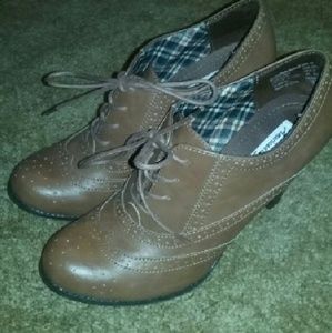 American Eagle Shoes