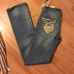 NEW Cowgirl Up Jeans 25x36