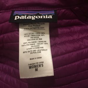 Used rain coat with detachable lining