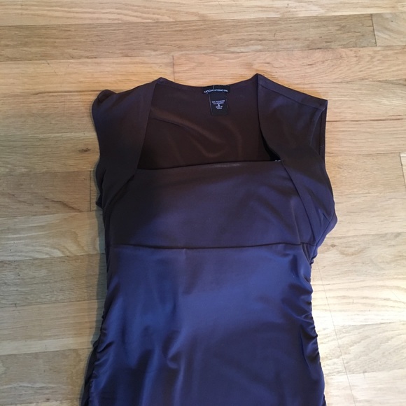 Sold locally moda international women's dress. - Picture 2 of 3