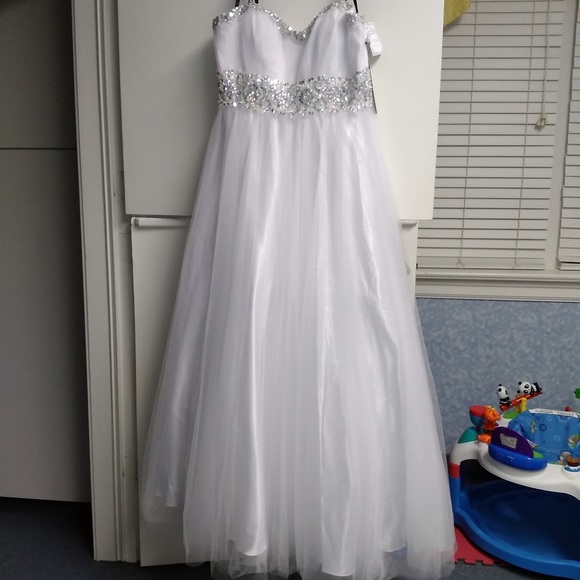 Size 22/24 wedding dress