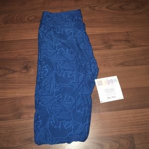 Lularoe OS bear leggings