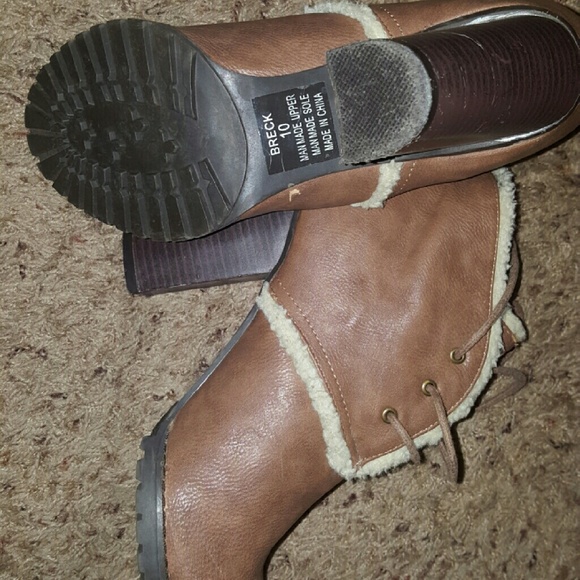 Womams boots