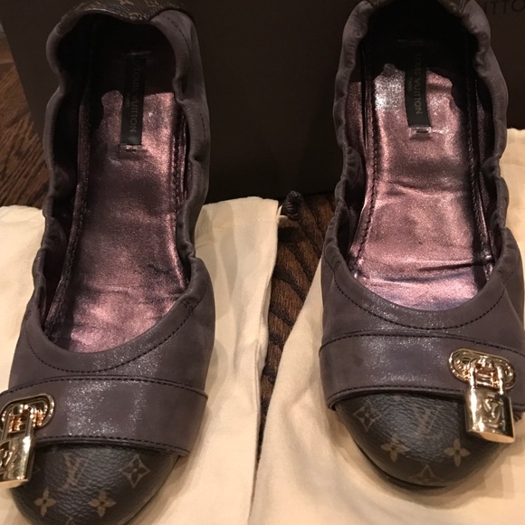 Louis baton flats