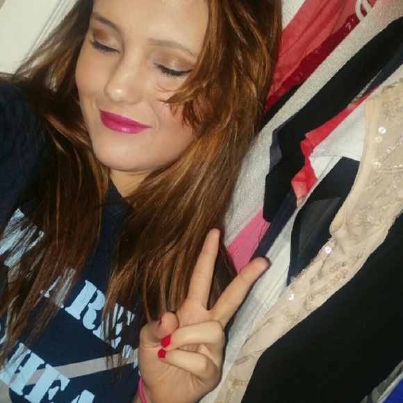 Meet your Posher, Jade